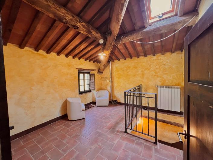 Image No.7-3 Bed House for sale