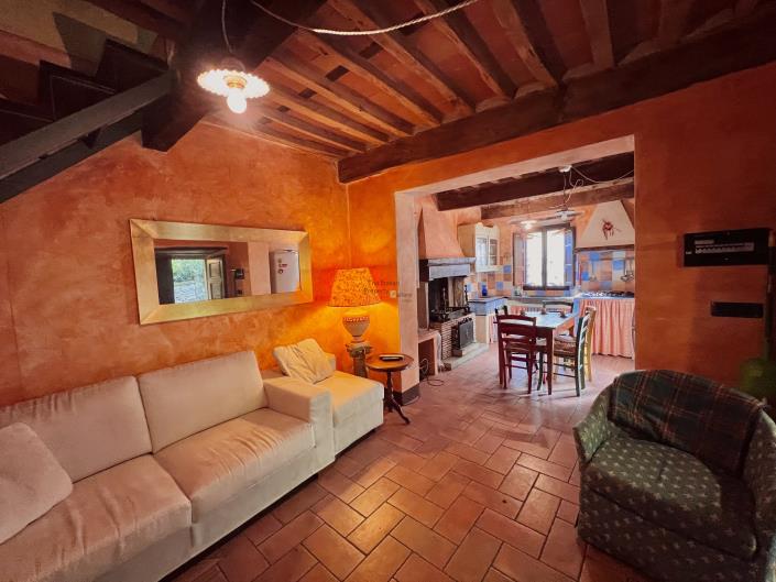 Image No.24-3 Bed House for sale