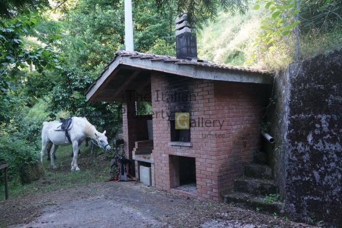 Image No.11-2 Bed House for sale