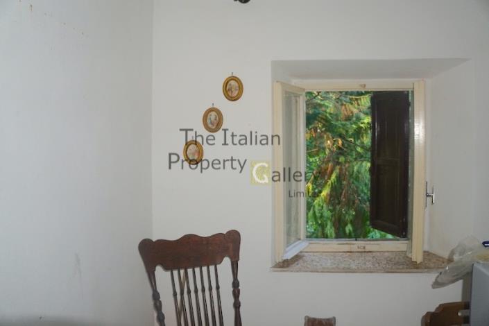 Image No.15-2 Bed House for sale