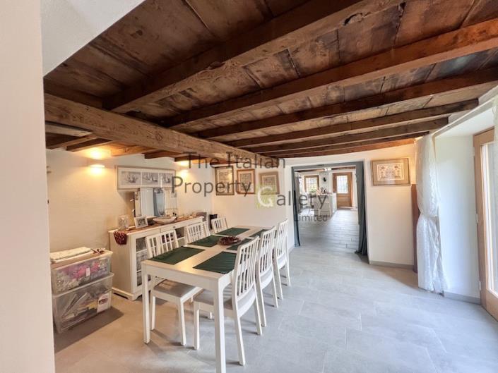 Image No.17-2 Bed House for sale