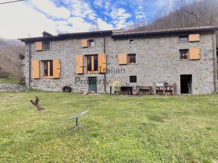 Image No.15-2 Bed House for sale