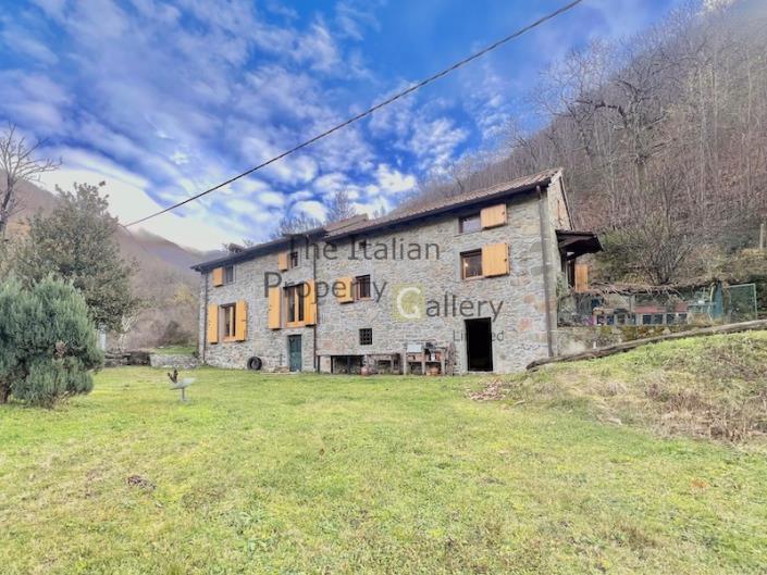 Image No.8-2 Bed House for sale