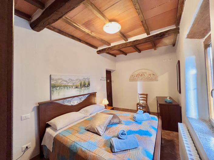 Image No.2-2 Bed House for sale