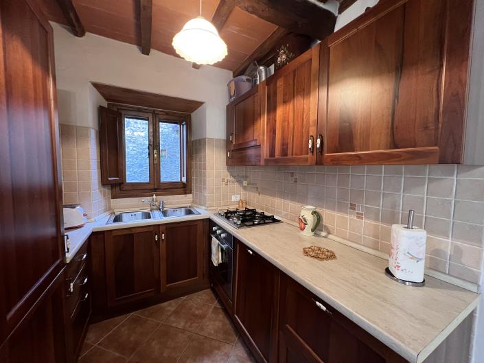 Image No.17-2 Bed House for sale