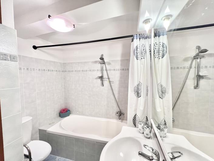 Image No.3-2 Bed House for sale