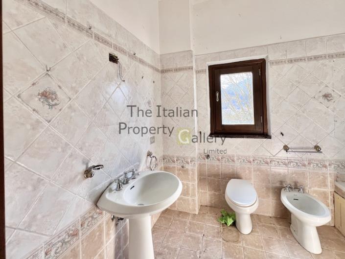 Image No.30-2 Bed Duplex for sale