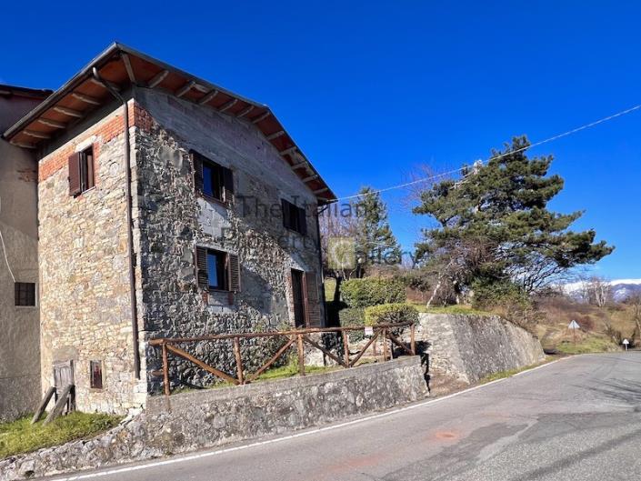 Image No.7-2 Bed House for sale