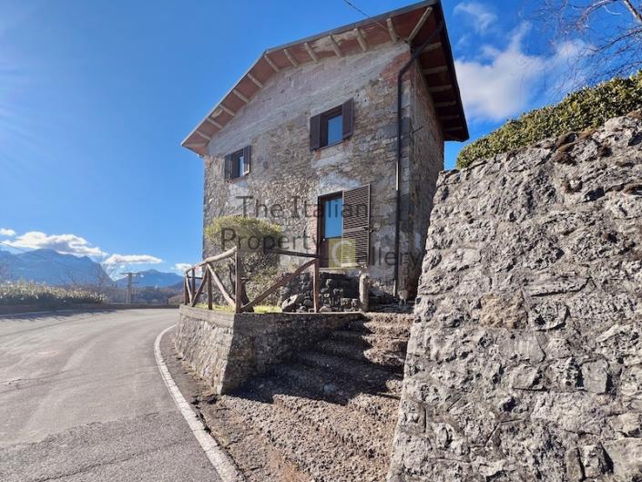 Image No.13-2 Bed House for sale