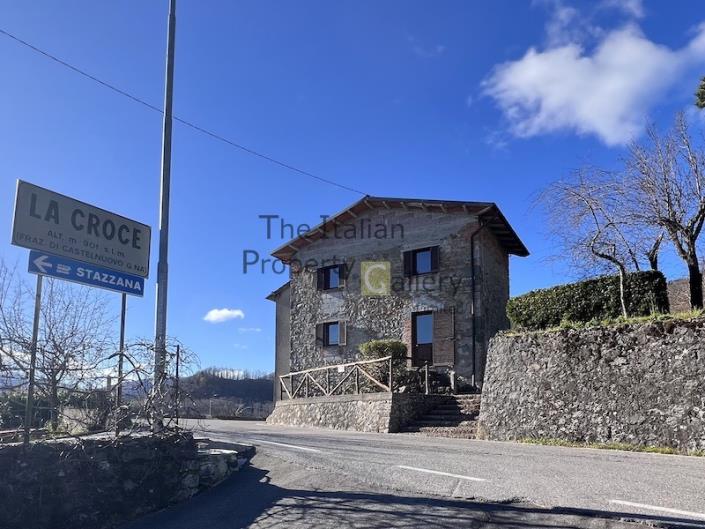 Image No.14-2 Bed House for sale