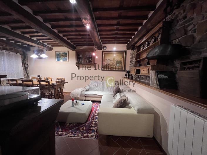 Image No.14-3 Bed House for sale