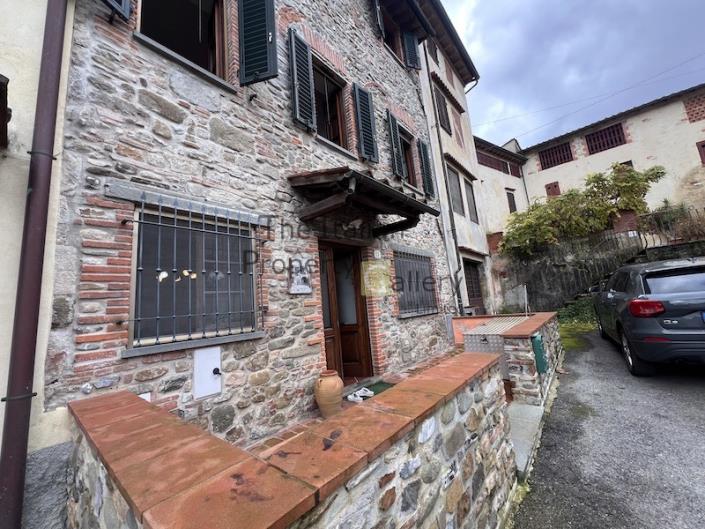 Image No.30-3 Bed House for sale