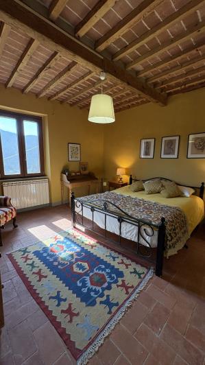 Image No.14-3 Bed House for sale