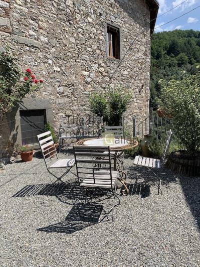 Image No.35-5 Bed House for sale