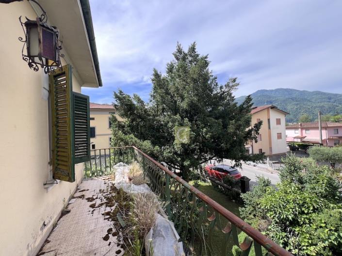 Image No.23-4 Bed Villa / Detached for sale