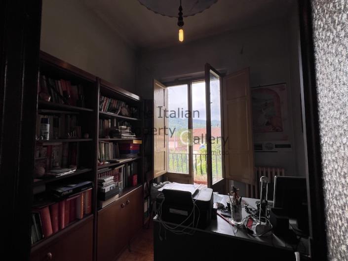 Image No.25-4 Bed Villa / Detached for sale