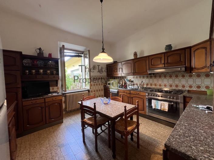 Image No.6-4 Bed Villa / Detached for sale