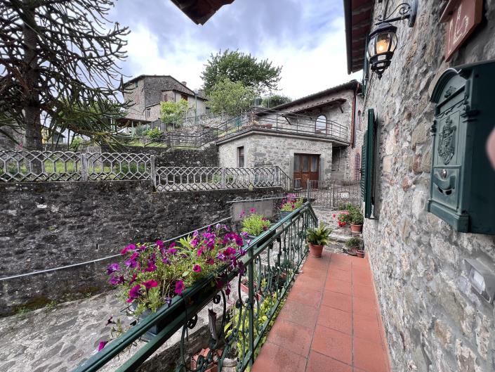 Image No.23-3 Bed House for sale