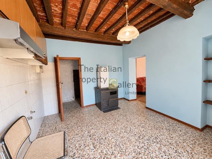 Image No.2-Maison de 2 chambres à vendre à Bagni di Lucca