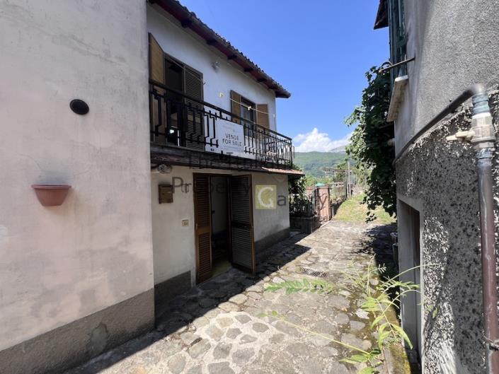 Image No.7-1 Bed House for sale