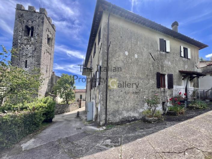 Image No.21-2 Bed House for sale