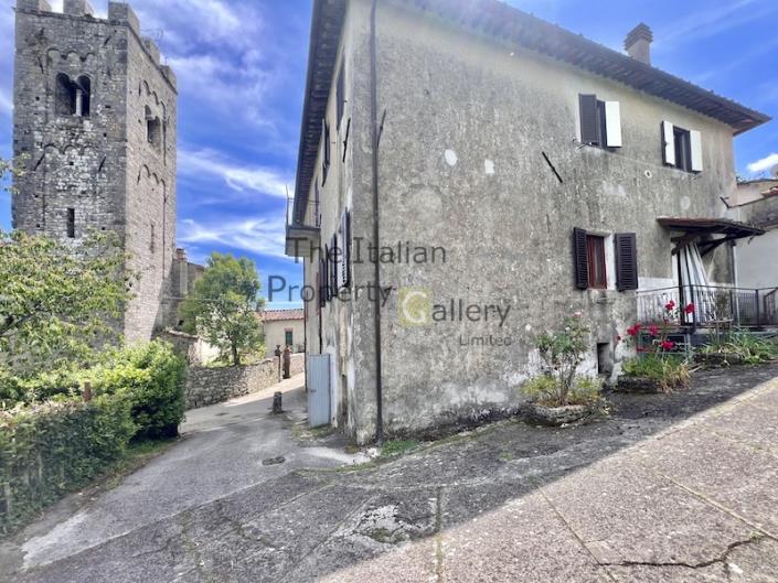 Image No.15-2 Bed House for sale