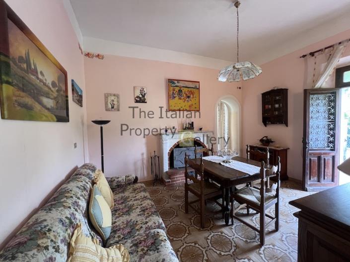 Image No.16-2 Bed House for sale