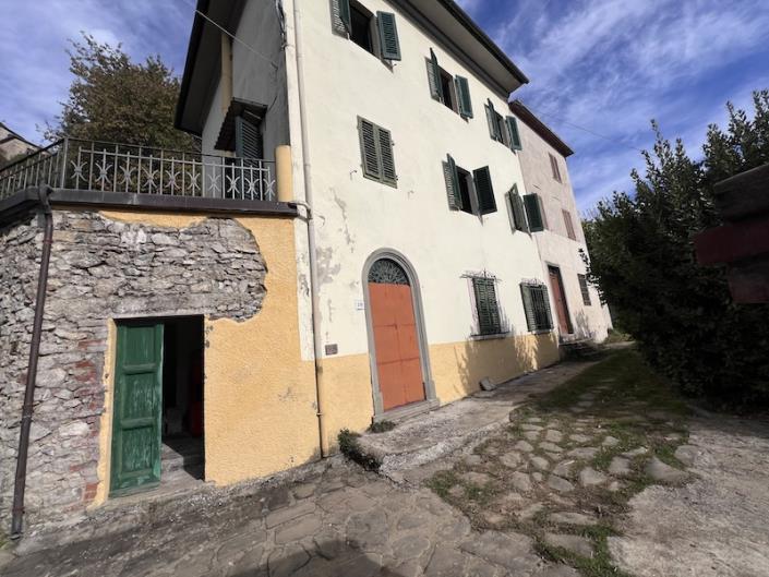 Image No.4-Maison de 3 chambres à vendre à Bagni di Lucca