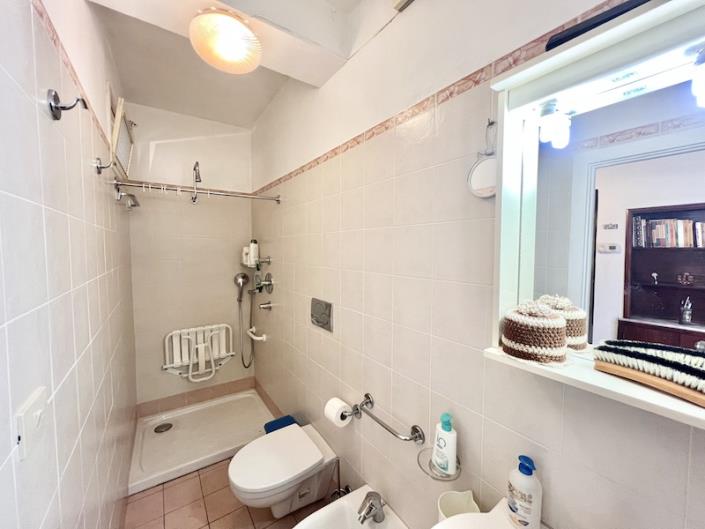 Image No.4-3 Bed House for sale