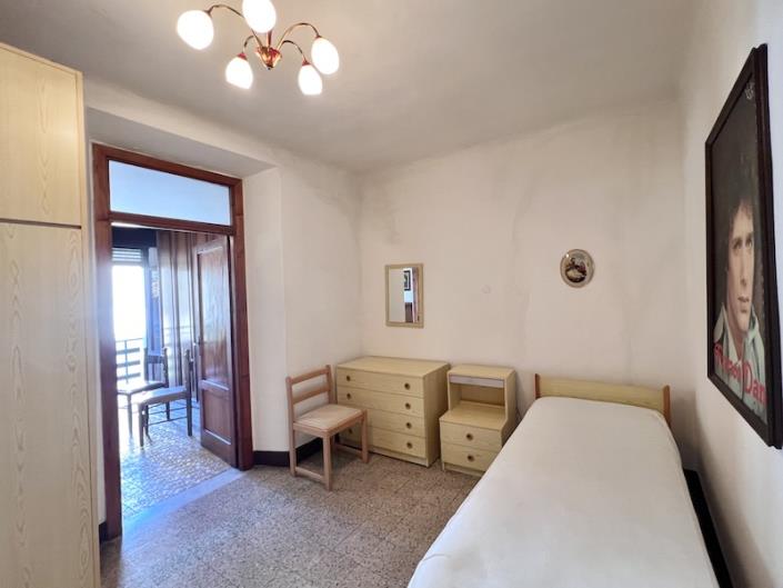Image No.23-3 Bed House for sale