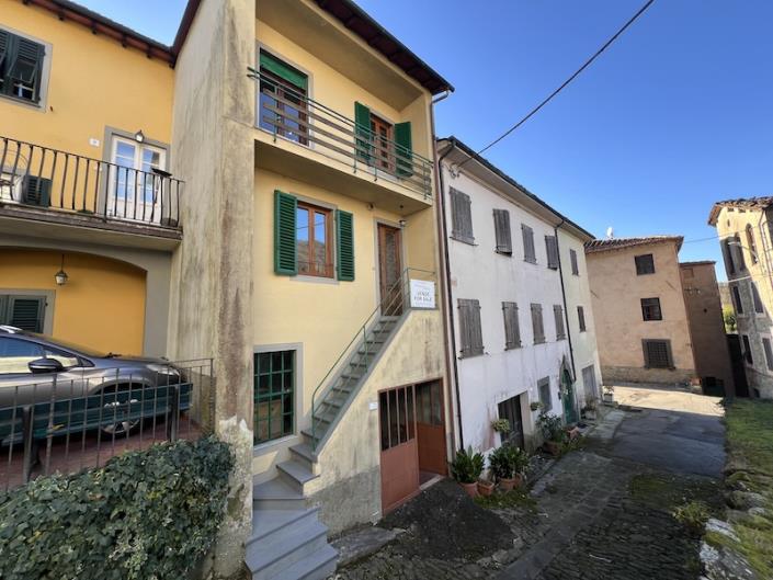 Image No.12-3 Bed House for sale