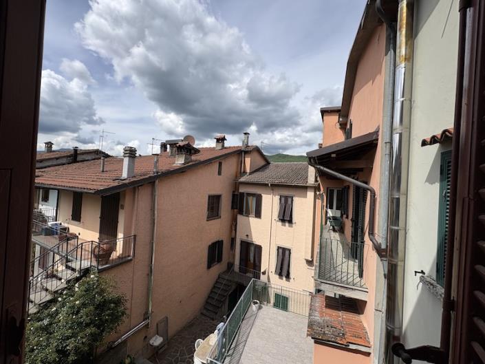 Image No.14-4 Bed House for sale