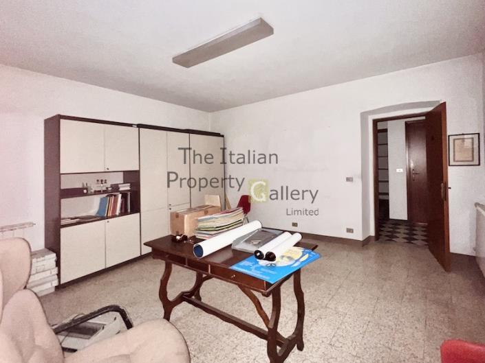 Image No.21-2 Bed Apartment for sale