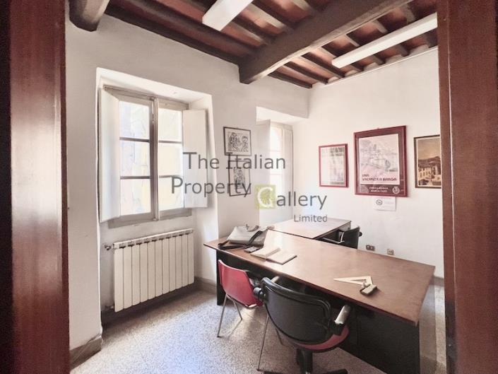Image No.18-2 Bed Apartment for sale
