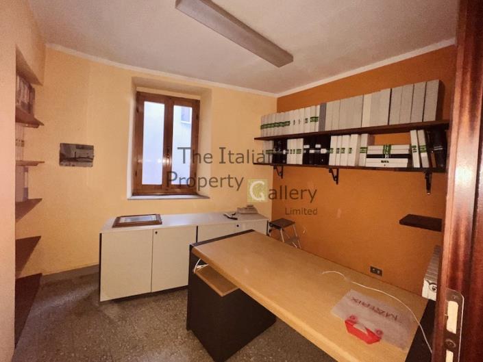 Image No.23-2 Bed Apartment for sale