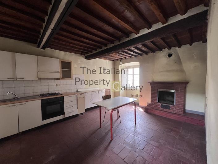Image No.21-5 Bed House for sale