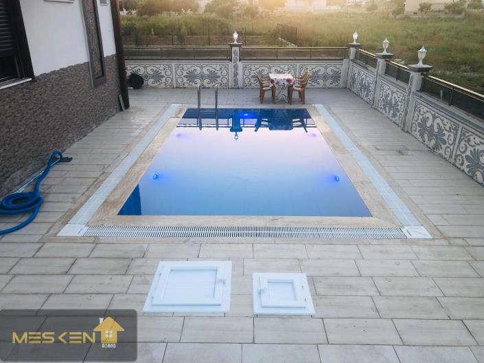 Image No.10-4 Bed Villa / Detached for sale