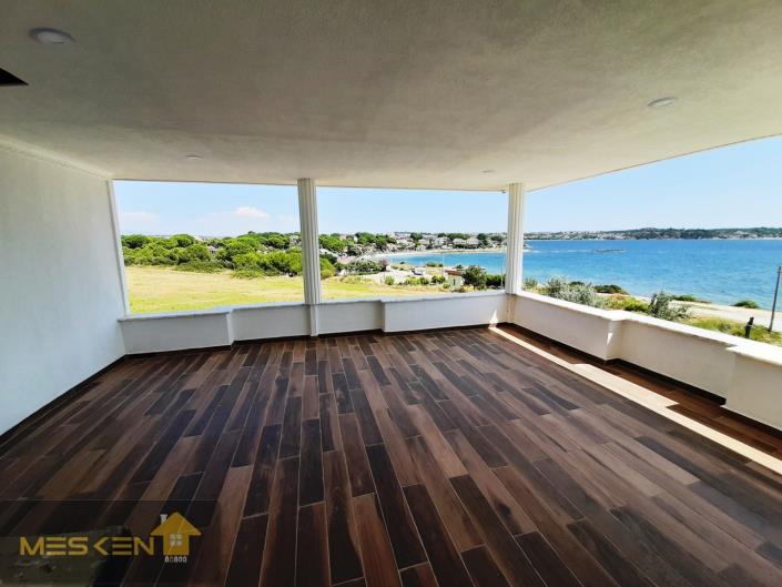 Image No.12-3 Bed Villa for sale