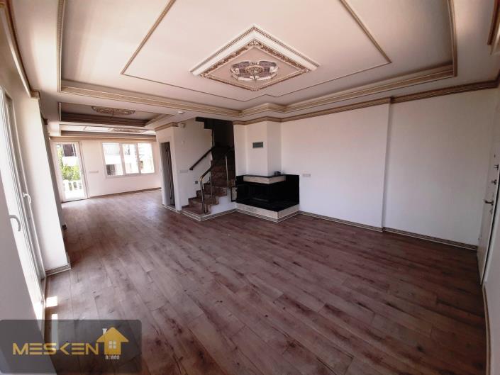 Image No.27-3 Bed Villa for sale