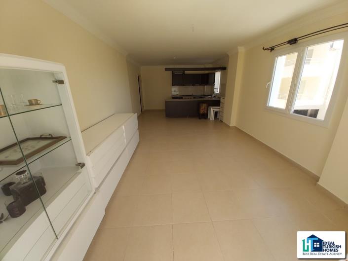 Image No.8-5 Bed Duplex for sale