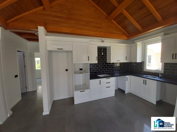 Image No.19-2 Bed Bungalow for sale