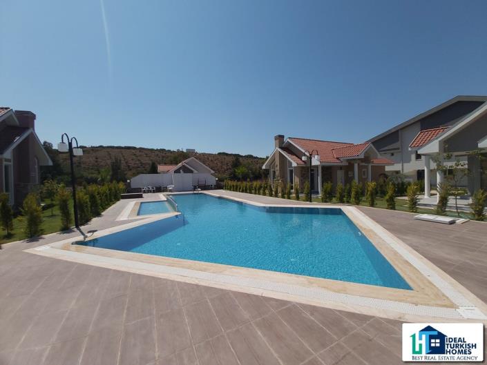 Image No.28-2 Bed Bungalow for sale