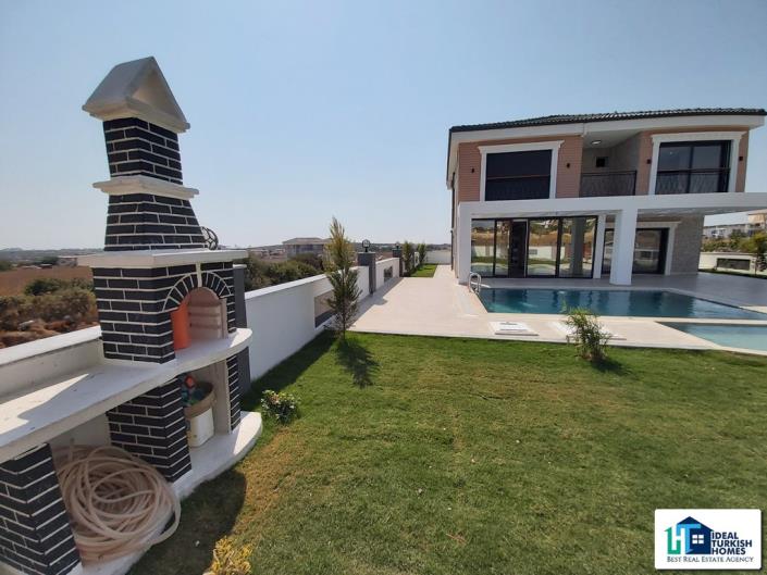 Image No.6-5 Bed Villa for sale