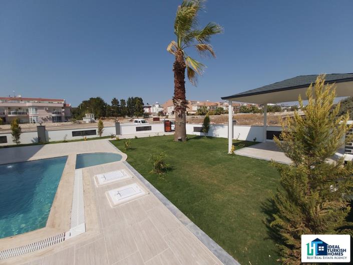 Image No.7-5 Bed Villa for sale