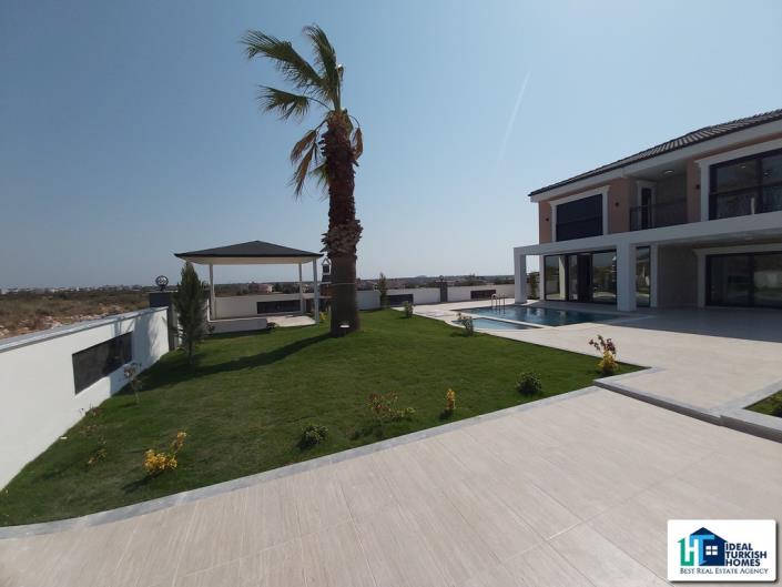 Image No.4-5 Bed Villa for sale
