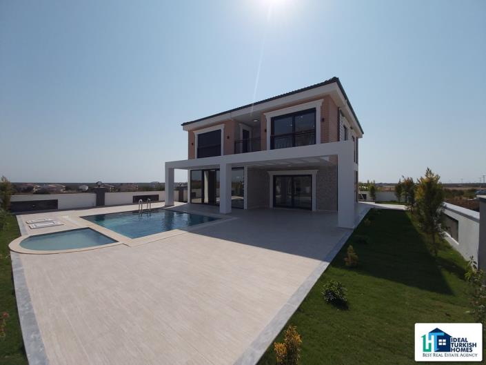 Image No.3-5 Bed Villa for sale