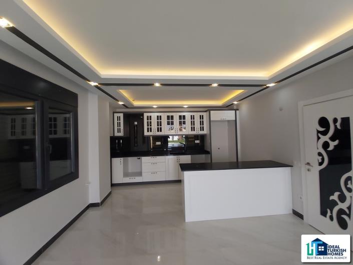 Image No.15-5 Bed Villa for sale