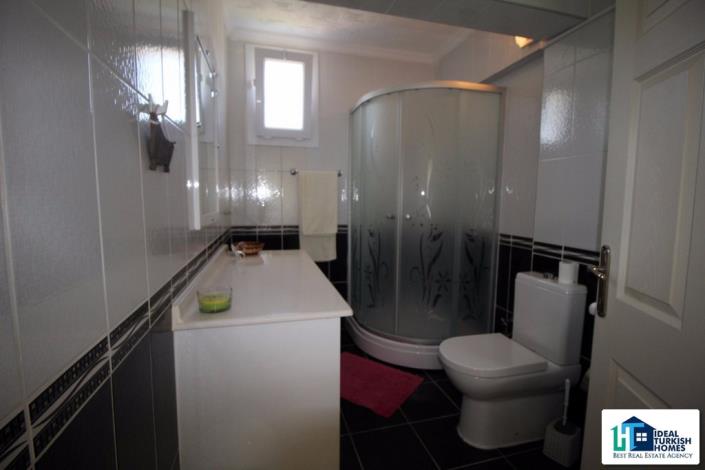 Image No.6-4 Bed Villa for sale