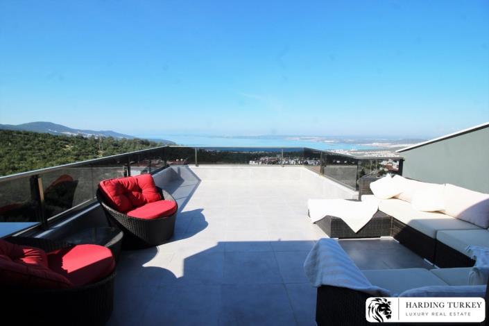 Image No.1-3 Bed Duplex for sale