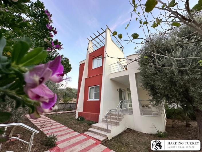 Image No.2-2 Bed Villa / Detached for sale